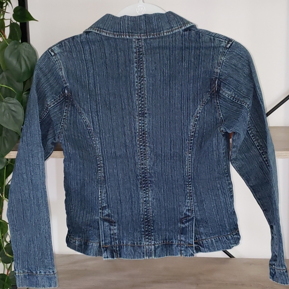 Arizona Jean Jacket - Picture 2 of 4